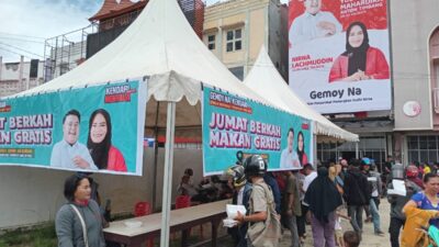 Jumat Berkah Paslon Yudhi-Nirna Berbagi 1000 Paket Makanan Gratis