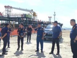 Ahmad Syafei Didampingi Kepala KUPP Kolaka Tinjau Pengembangan Pelabuhan