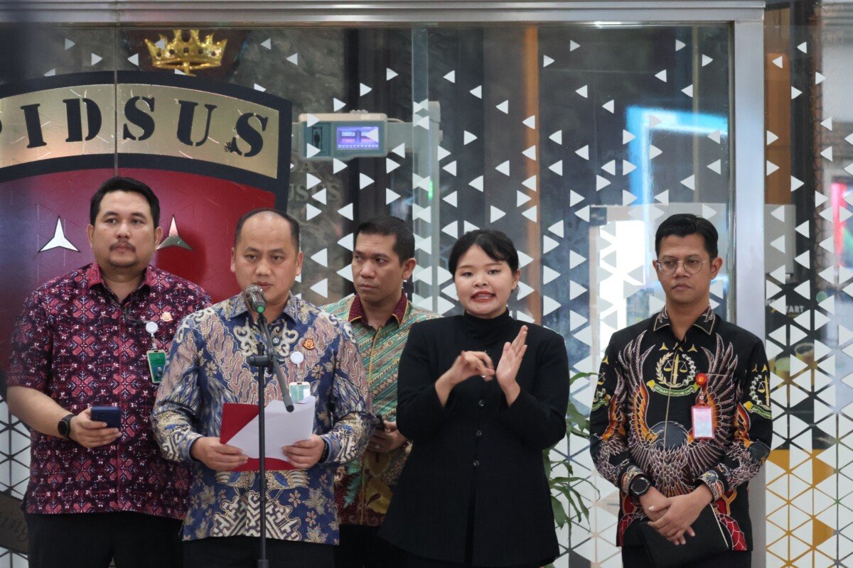 Kejagung Tetapkan 4 Tersangka dan PT CNI dalam Perkara Nikel